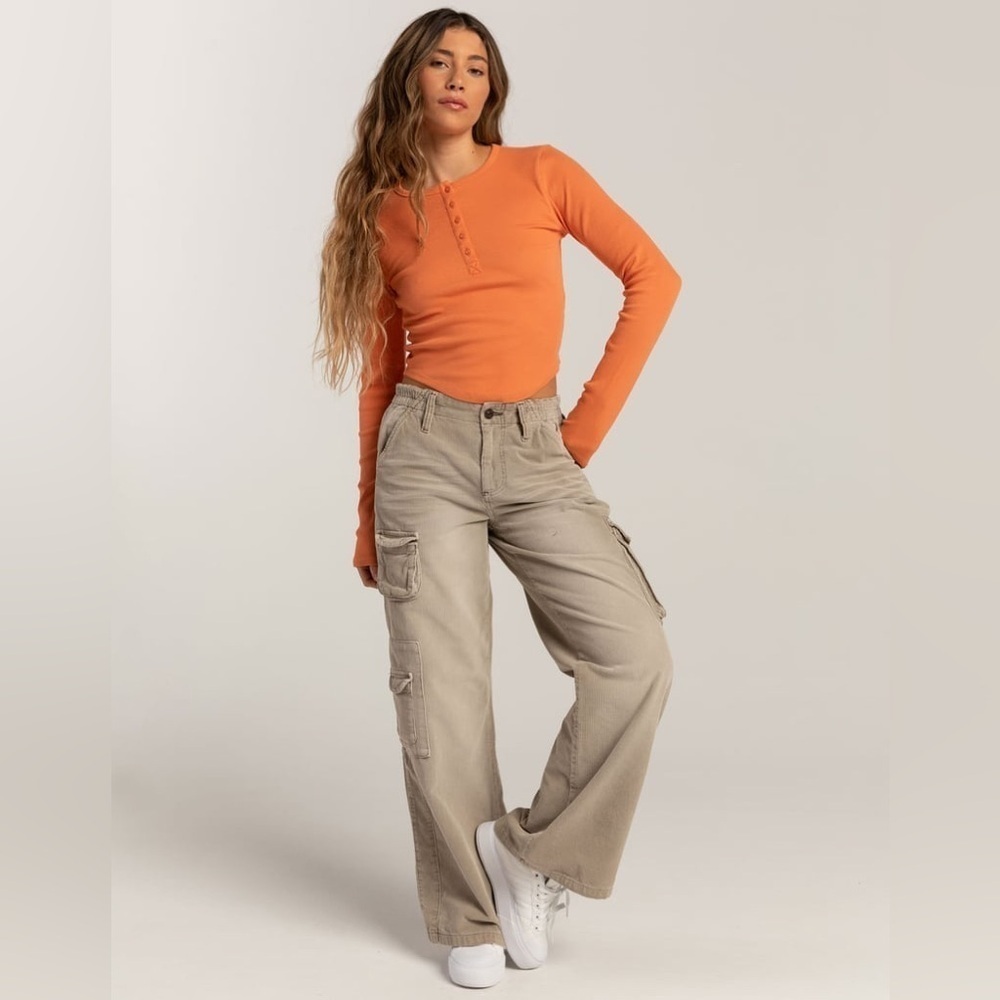 Urban Outfitters BDG Henley Top Terra‎ Cotta Ribbed Long Sleeve Cropped XS NEW